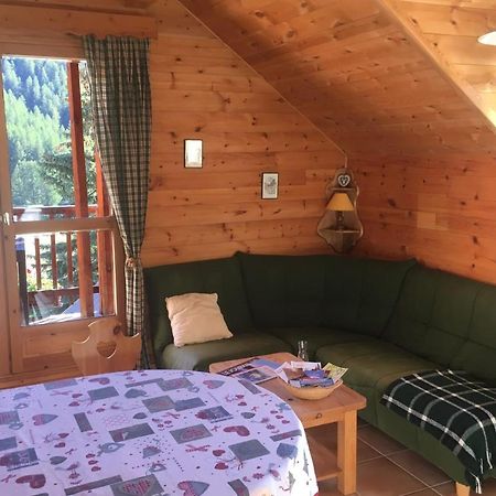 Le Cubet Hameau Des Chazals Nevache Hautes Alpes Exterior photo
