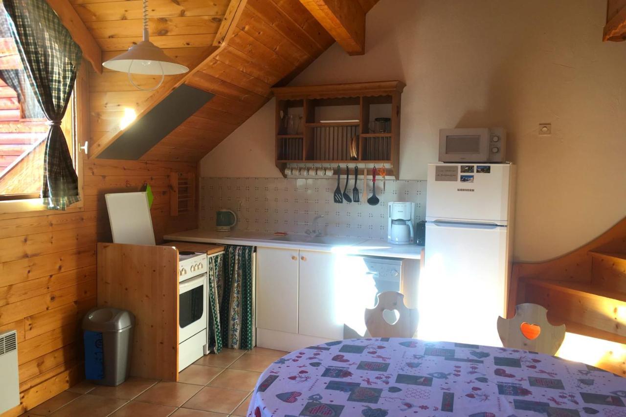 Le Cubet Hameau Des Chazals Nevache Hautes Alpes Exterior photo